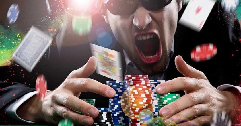 Exploring how membership perks and features shape player experience online